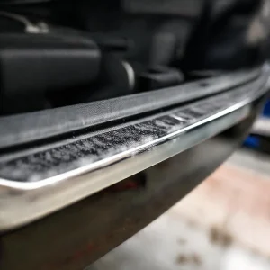 Фото по теме: Помутнение хрома на молдингах BMW X5 F15: реакция с бесконтактной пеной