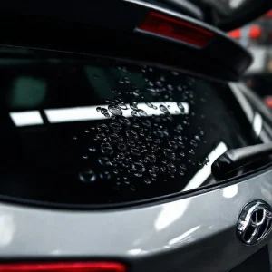 Фото по теме: Пузыри на тонировочной пленке SunTek заднего стекла Hyundai Creta